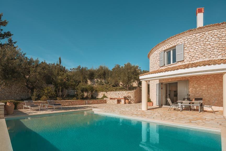 Villa The Round House Vlachopoulátika Esterno foto